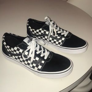 NEW checkered vans